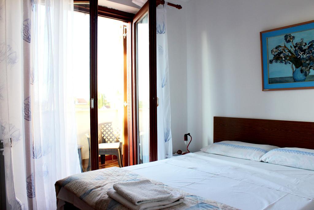 Apartments Cavae Romanae ميدولين المظهر الخارجي الصورة